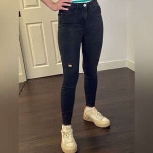 High-Rise Black Distressed Skinny Jeans - Denim Co. Size 36